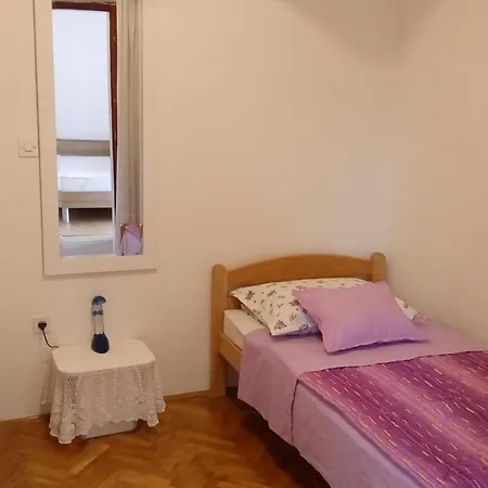 Tinka Apartman *